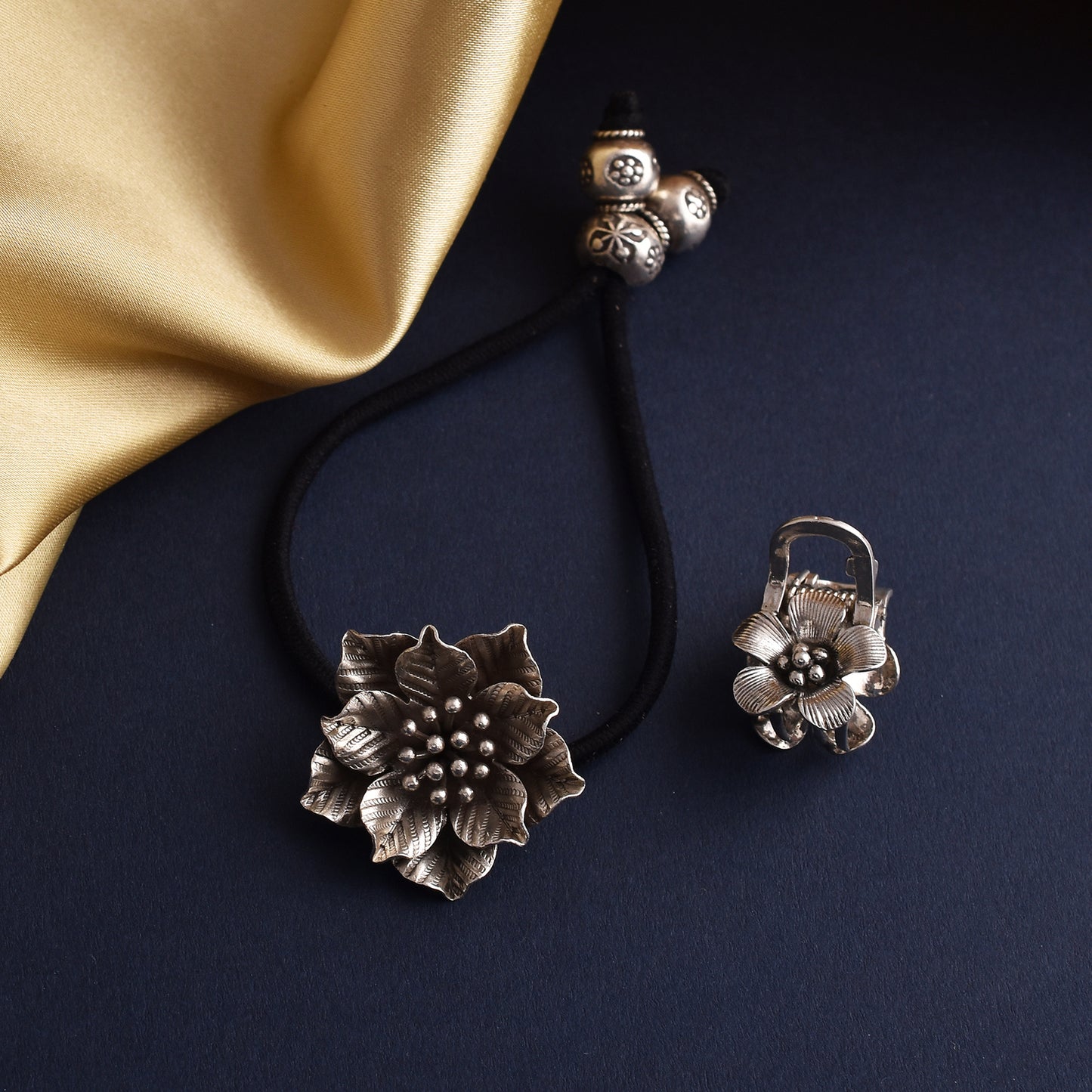 Silver Hair Claw Band